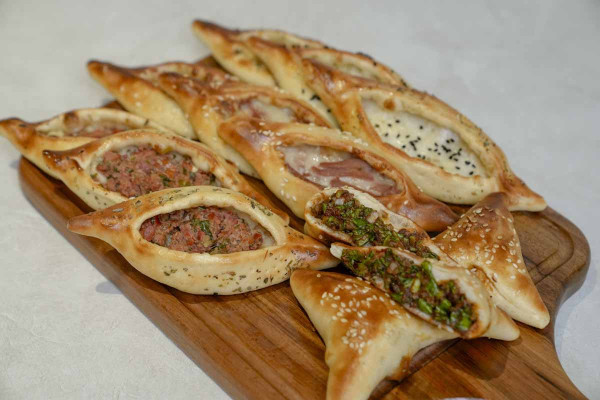 فطائر شامية (12 حبة)