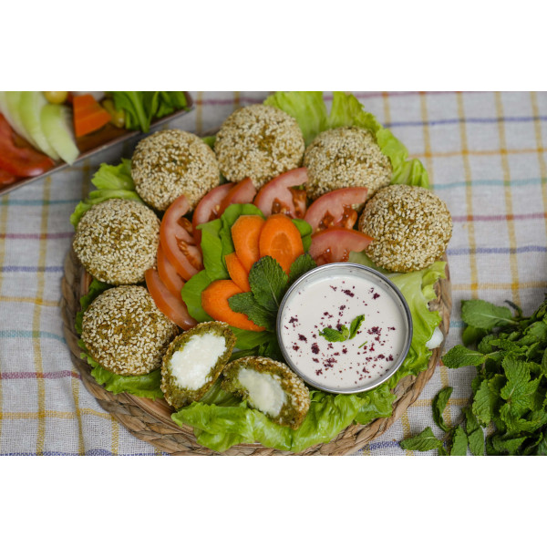 Falafel with cheese (6 pieces)