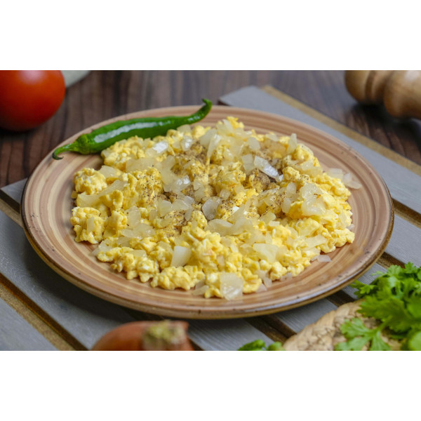 Eggs with onion