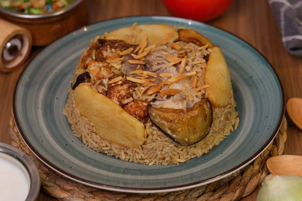 مقلوبة (لحم)