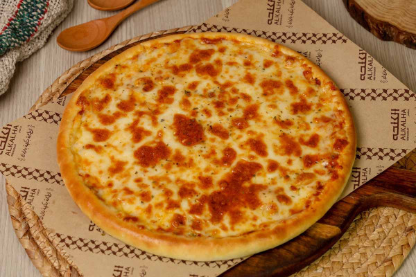 بيتزا مرغريتا / بيبروني