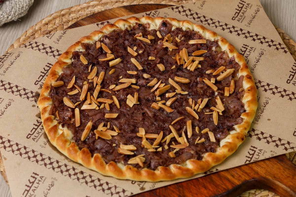 منقوشة مسخن بصل وسماق