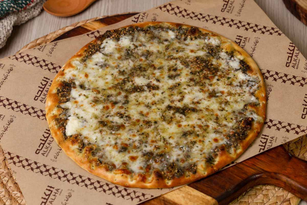 جبنة مع زعتر