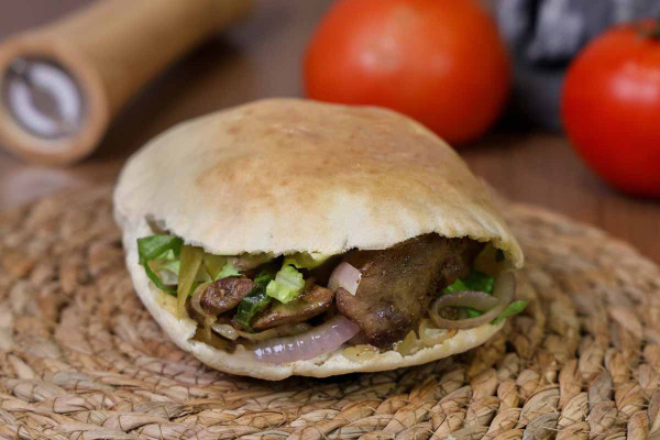 كبدة دجاج بالحمص ( بدون بصل)